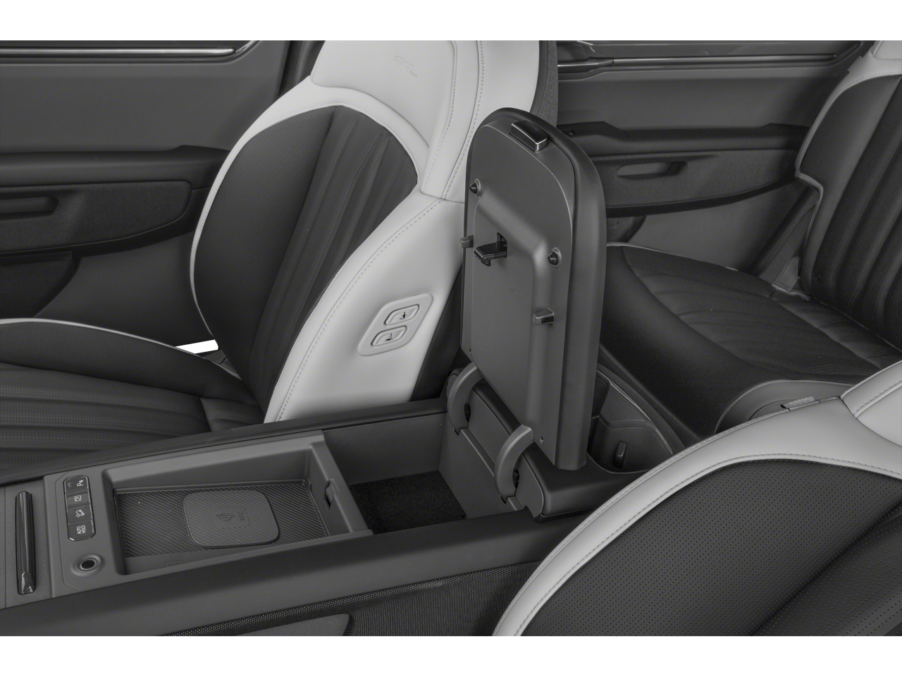 2025 Kia EV9 GT-Line AWD | VIP Seating
