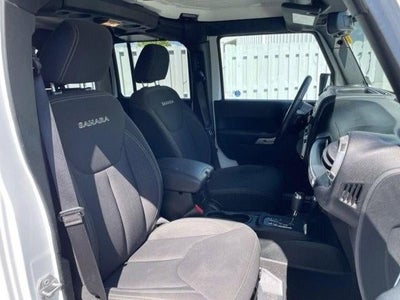 2018 Jeep Wrangler JK Unlimited Sahara 4x4