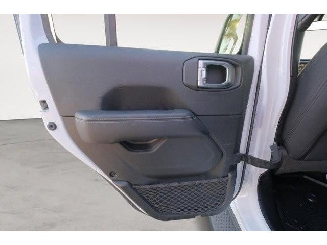 2020 Jeep Wrangler Unlimited Sahara 4x4