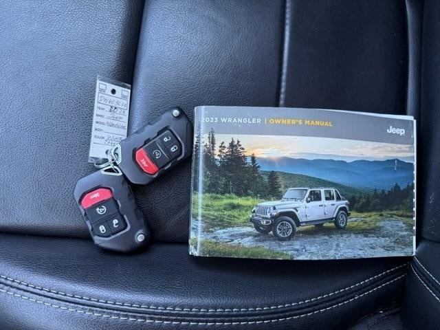 2023 Jeep Wrangler 4xe Sahara 4x4