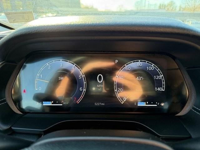 2023 Jeep Grand Cherokee Laredo 4x2