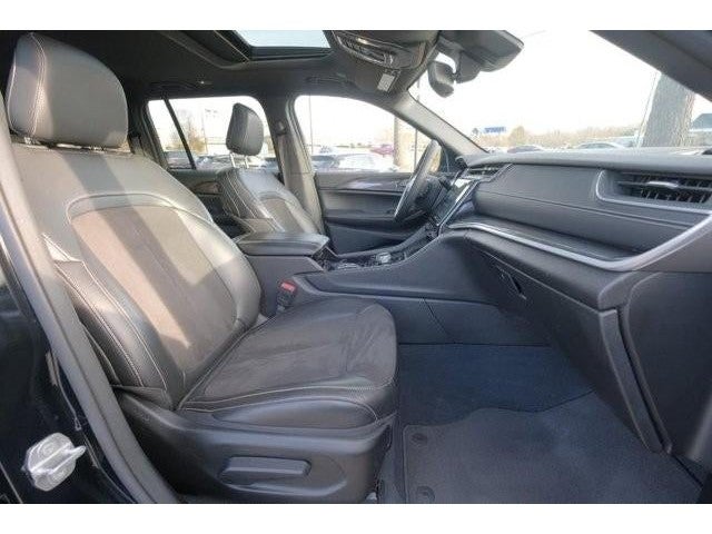 2023 Jeep Grand Cherokee Altitude 4x4