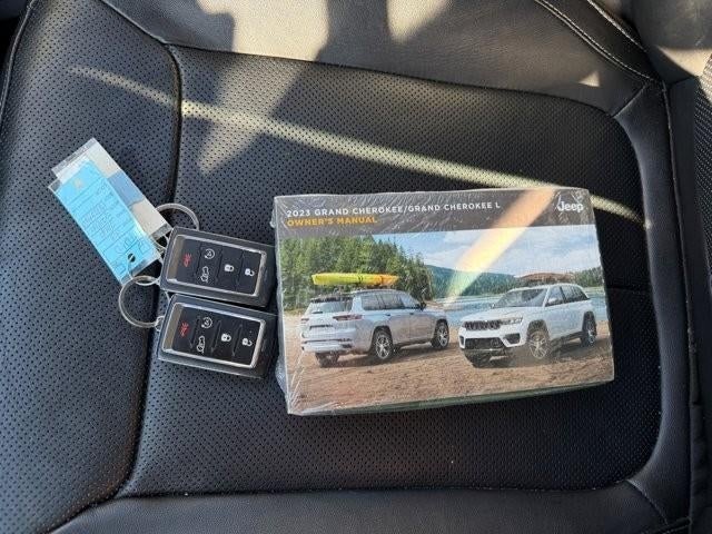 2023 Jeep Grand Cherokee L Limited 4x4