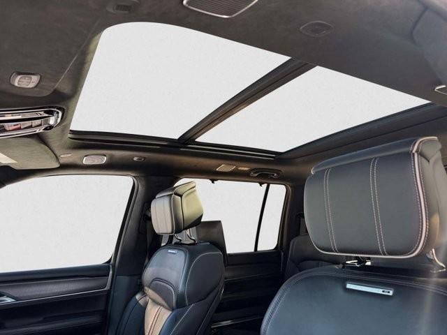 2022 Jeep Grand Wagoneer Series II Obsidian 4x4