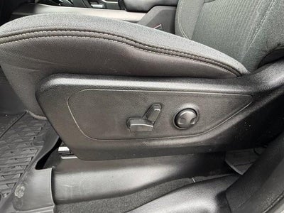 2022 RAM 1500 Big Horn 4x4 Crew Cab 5'7" Box