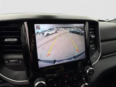 2022 RAM 1500 Big Horn 4x4 Crew Cab 5'7" Box