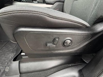 2022 RAM 1500 Big Horn 4x4 Crew Cab 5'7" Box