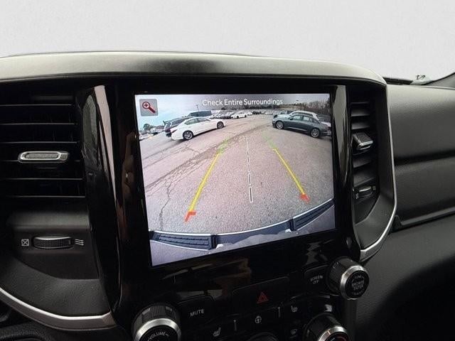 2022 RAM 1500 Big Horn 4x4 Crew Cab 5'7" Box