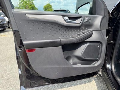 2020 Ford Escape SEL FWD