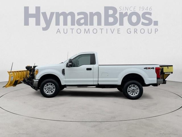 2017 Ford Super Duty F-250 SRW XLT 4WD Reg Cab 8' Box