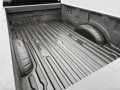 2017 Ford Super Duty F-250 SRW XLT 4WD Reg Cab 8' Box