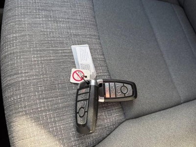 2022 Ford F-150 XL 4WD SuperCrew 5.5' Box