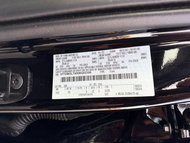2025 Ford F-150 Lightning Flash 4WD SuperCrew 5.5' Box