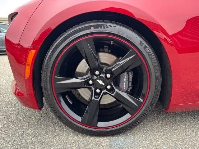 2018 Chevrolet Camaro 2dr Coupe 2SS