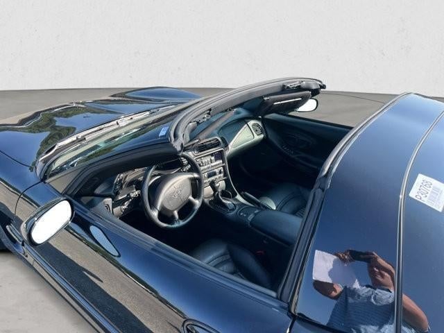 2004 Chevrolet Corvette 2dr Cpe