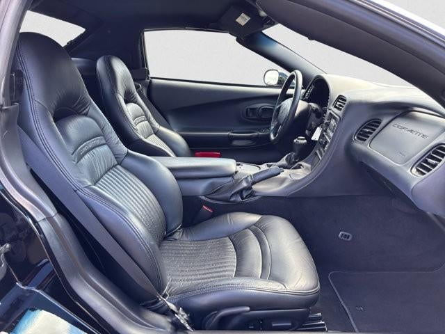 2004 Chevrolet Corvette 2dr Convertible