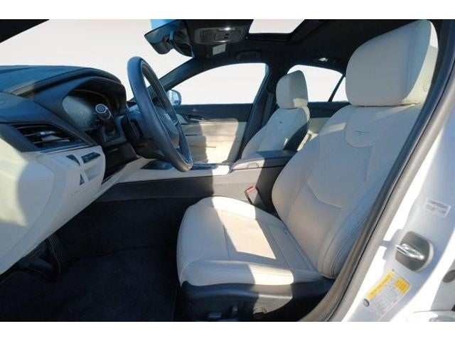 2021 Cadillac CT4 4dr Sdn Premium Luxury