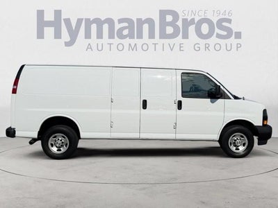 2022 Chevrolet Express Cargo Van 2500 Extended Wheelbase Rear-Wheel Drive