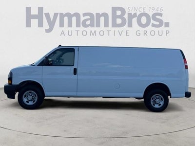 2022 Chevrolet Express Cargo Van 2500 Extended Wheelbase Rear-Wheel Drive