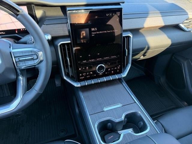 2024 GMC Acadia AWD Denali