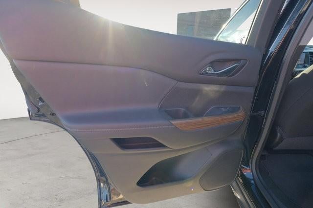 2022 GMC Acadia AWD SLE