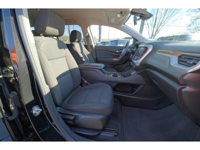 2022 GMC Acadia AWD SLE