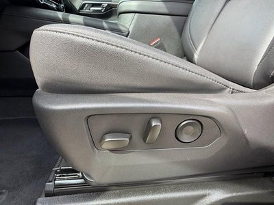 2025 Chevrolet Suburban 4WD Z71