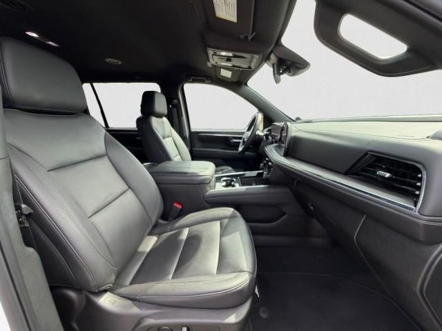 2025 Chevrolet Suburban 4WD Z71