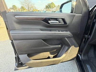 2025 Chevrolet Suburban 4WD Z71