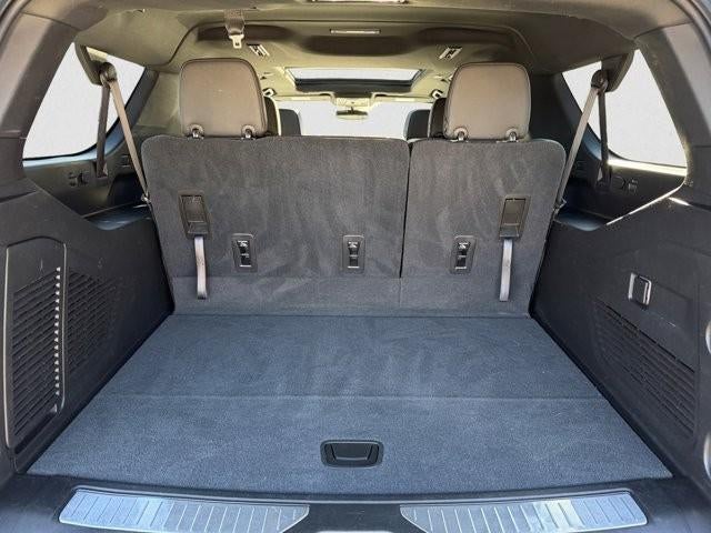 2021 Chevrolet Suburban 4WD RST