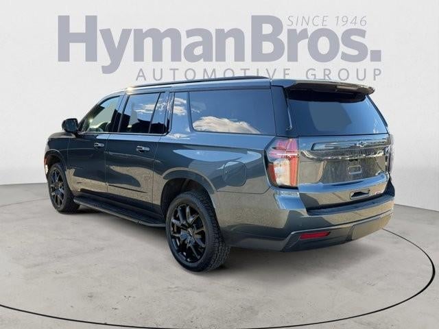 2021 Chevrolet Suburban 4WD RST