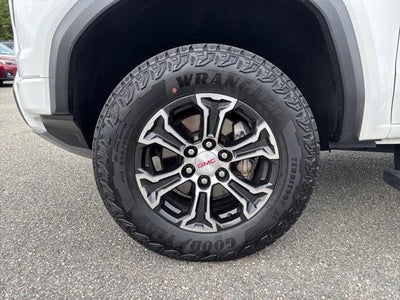 2023 GMC Canyon Crew Cab Short Box 4-Wheel Drive AT4