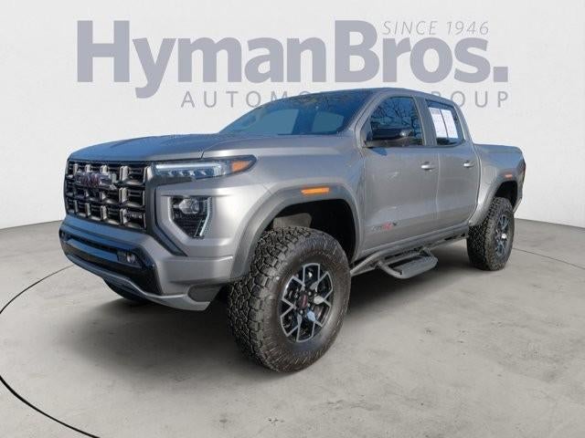 2023 GMC Canyon Crew Cab Short Box 4-Wheel Drive AT4X