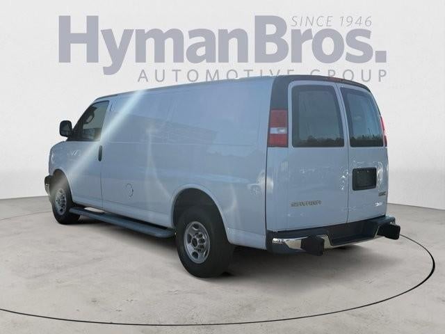 2024 GMC Savana Cargo Van 2500 Regular Wheelbase Rear-Wheel Drive