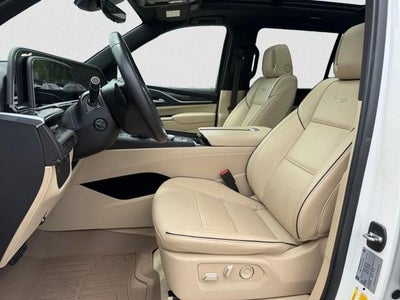 2022 Cadillac Escalade ESV 4WD Premium Luxury