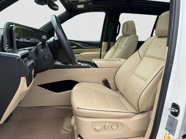 2022 Cadillac Escalade ESV 4WD Premium Luxury