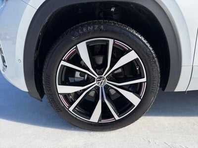 2025 Volkswagen Atlas 2.0T SEL Premium R-Line 4MOTION