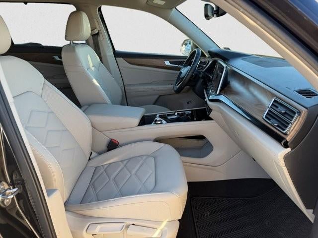 2024 Volkswagen Atlas 2.0T SE w/Technology FWD