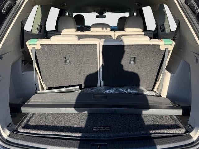 2024 Volkswagen Atlas 2.0T SE w/Technology FWD