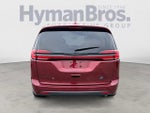 2022 Chrysler Pacifica Hybrid Touring L FWD