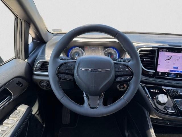 2023 Chrysler Pacifica Limited AWD