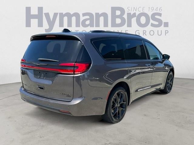 2023 Chrysler Pacifica Limited AWD