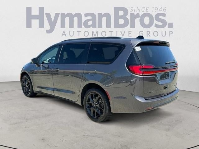 2023 Chrysler Pacifica Limited AWD