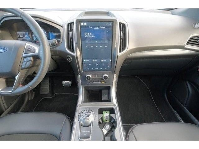 2023 Ford Edge SEL AWD