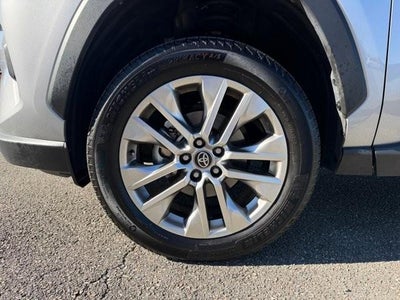 2024 Toyota RAV4 XLE Premium AWD (Natl)