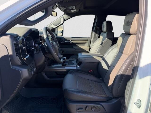 2024 Chevrolet Silverado 1500 Crew Cab Short Box 4-Wheel Drive ZR2