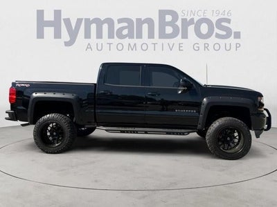 2017 Chevrolet Silverado 1500 Crew Cab Short Box 4-Wheel Drive LT