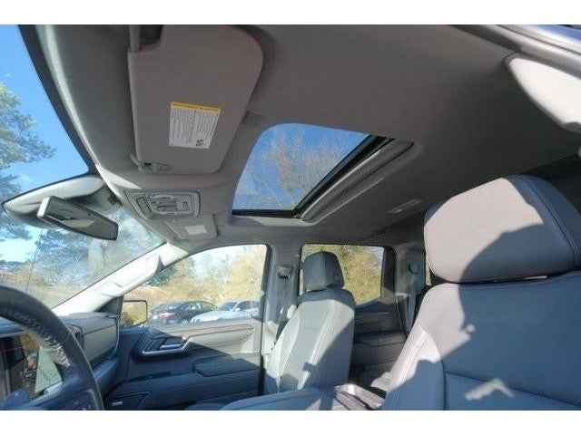 2023 GMC Sierra 1500 Crew Cab Short Box 4-Wheel Drive SLT