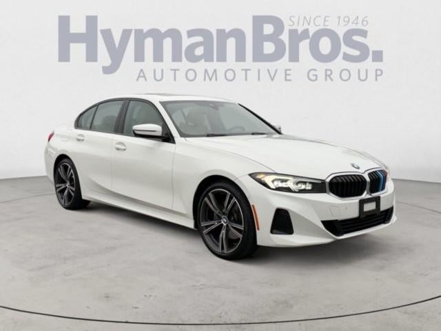 2023 BMW 330i Sedan