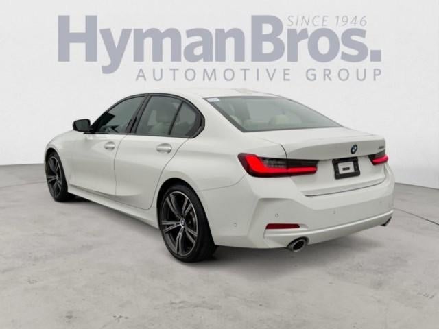 2023 BMW 330i Sedan